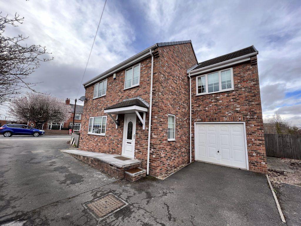 Weeland Road, Knottingley, WF11 4 bed detached house £900 pcm (£208 pw)