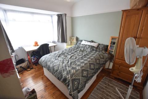 13 The Fairway, Northolt, UB5 4SL