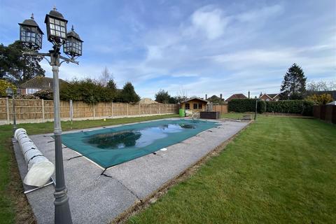 47 Albert Road, Ashford, TN24 8NU