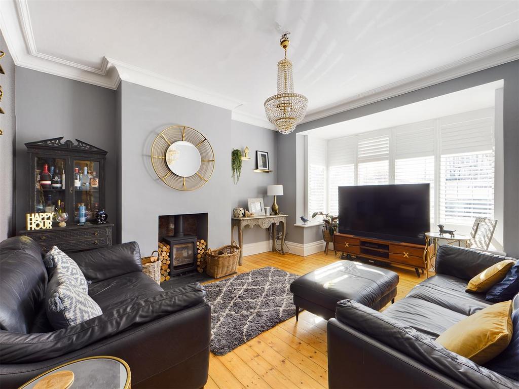 Hastings Avenue, Whitley Bay 3 bed semidetached house £450,000