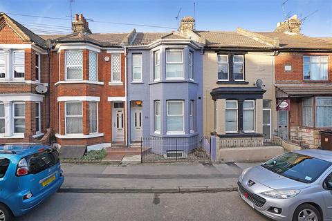 128 Balmoral Road, Gillingham, ME7 4QR