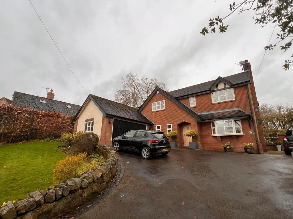 Clay Lake, Endon, StokeOnTrent 4 bed detached house for sale £650,000