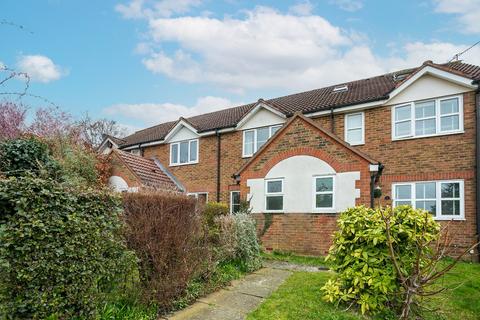 2 bedroom terraced house for sale - Allandale, Hemel Hempstead, Hertfordshire, HP2
