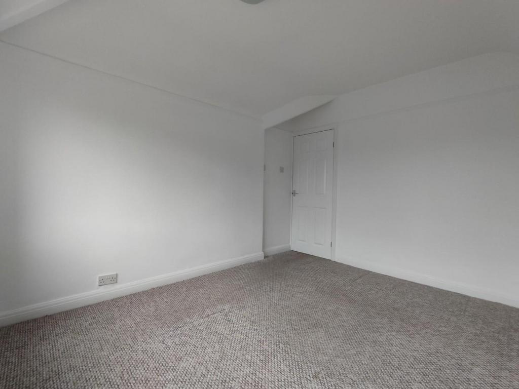Bedroom 1 Aspect 2