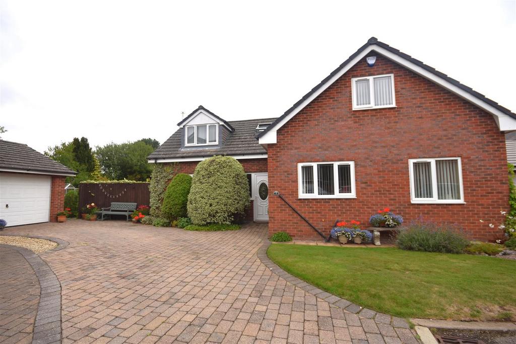 Keel Hey, Willaston, Neston 4 bed detached house for sale £525,000