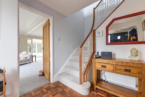 1 Upper Drove, Andover, SP10 3NA