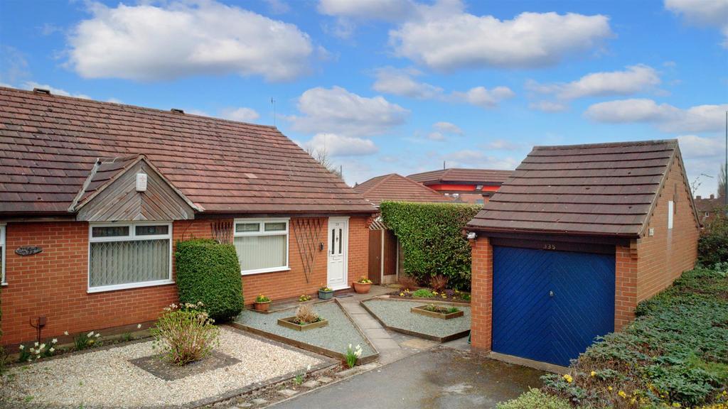 Beechdale Mews, Beechdale Road 2 bed semidetached bungalow for sale