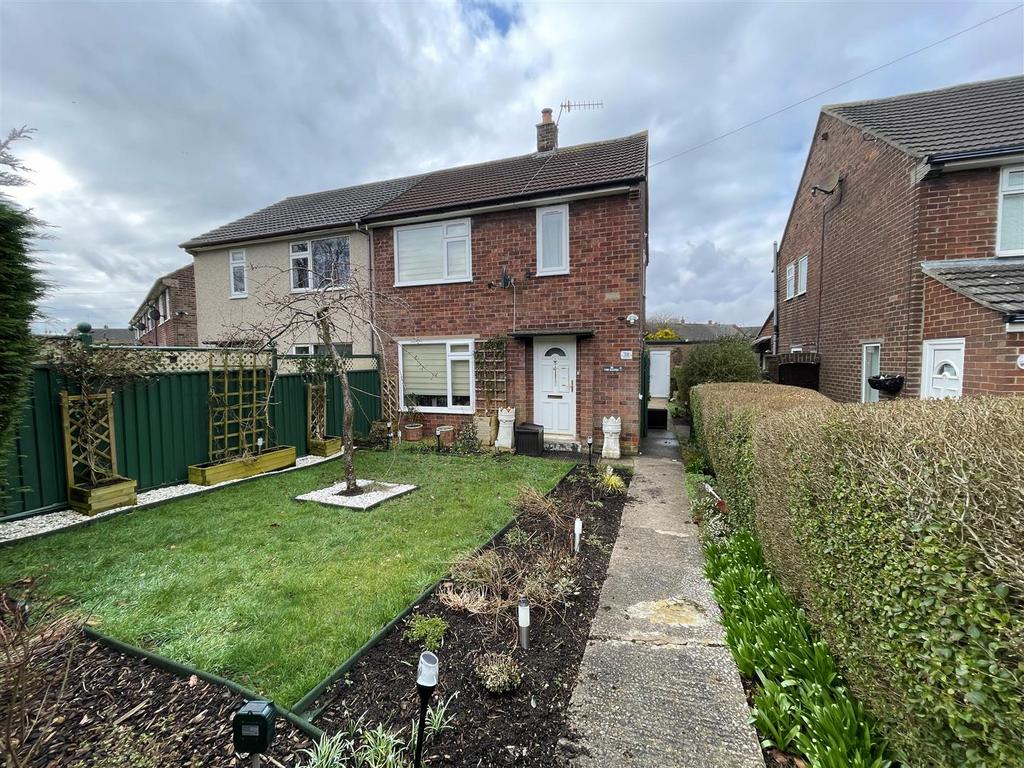 Cornwall Avenue, Buxton 2 bed semidetached house for sale £164,995