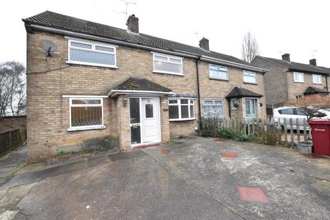 4 bedroom semi-detached house to rent, Brocklesby Road, Scunthorpe
