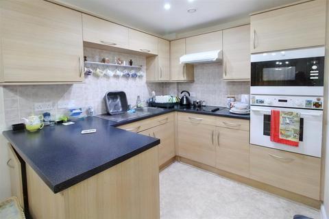 1 bedroom flat for sale - Parry Court, Hazel Grove, Mapperley, Nottingham