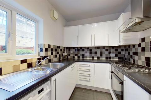 Flat 1, 63 Allfarthing Lane, London, SW18 2AR