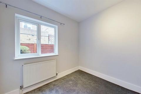 Flat 1, 63 Allfarthing Lane, London, SW18 2AR