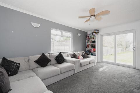 22 Beech Walk, Epsom, KT17 1PU