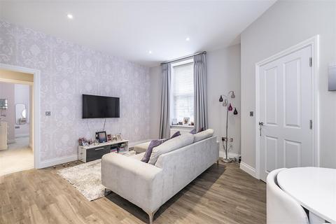 7 Ashley Road, Epsom, KT18 5AQ