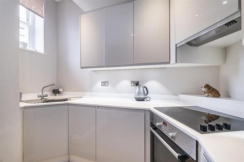 7 Ashley Road, Epsom, KT18 5AQ