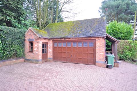 4 bedroom detached house for sale - Old Road, Oulton Heath, Stone