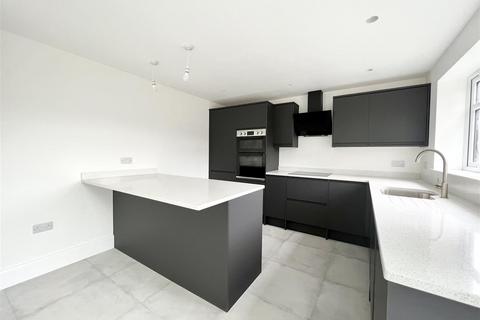3 bedroom detached house for sale - Grasmere Road, Meltham, Holmfirth
