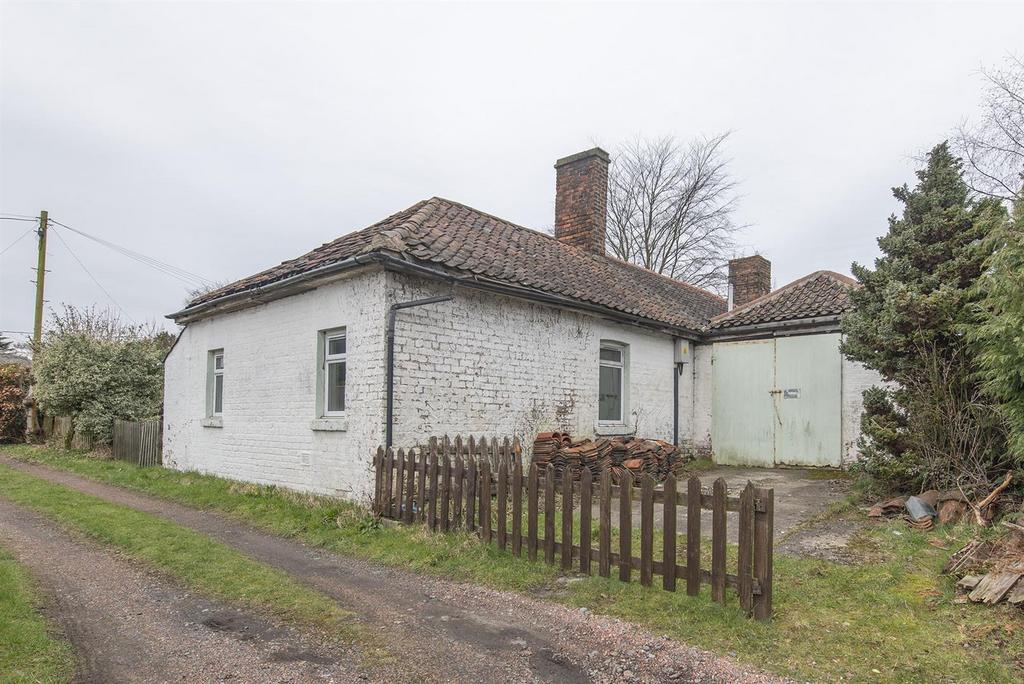 2 Campbell Street, Dollar FK14 7ET 3 bed cottage £225,000
