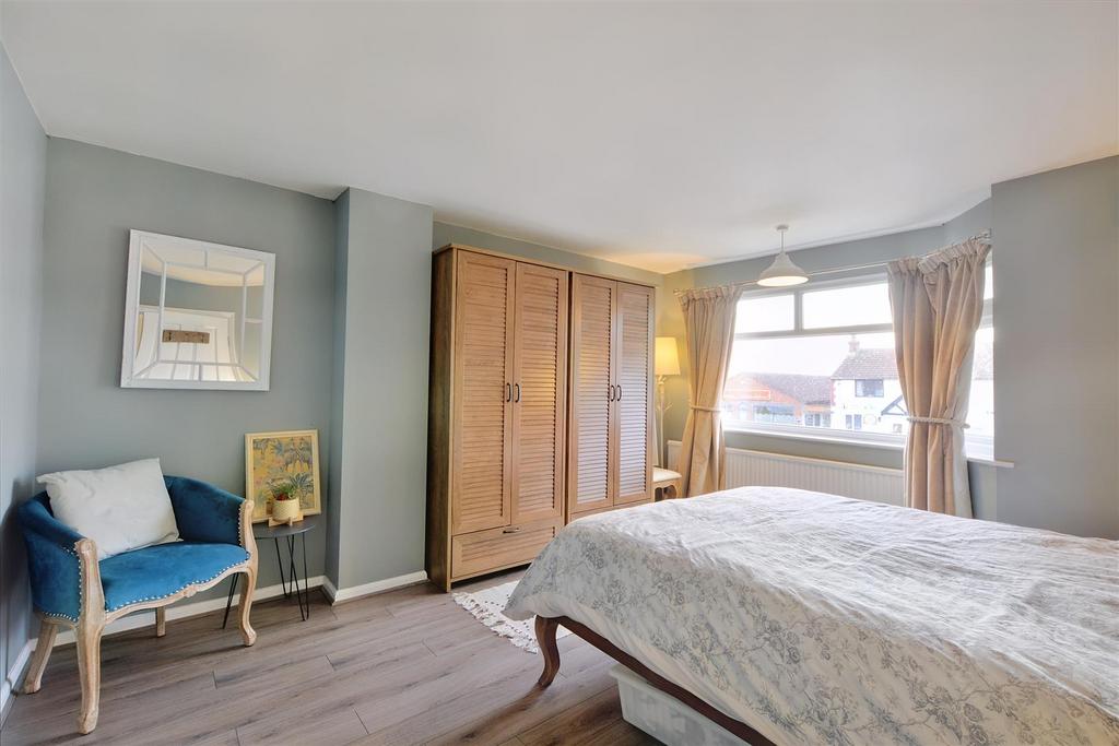 Bedroom 1.jpeg