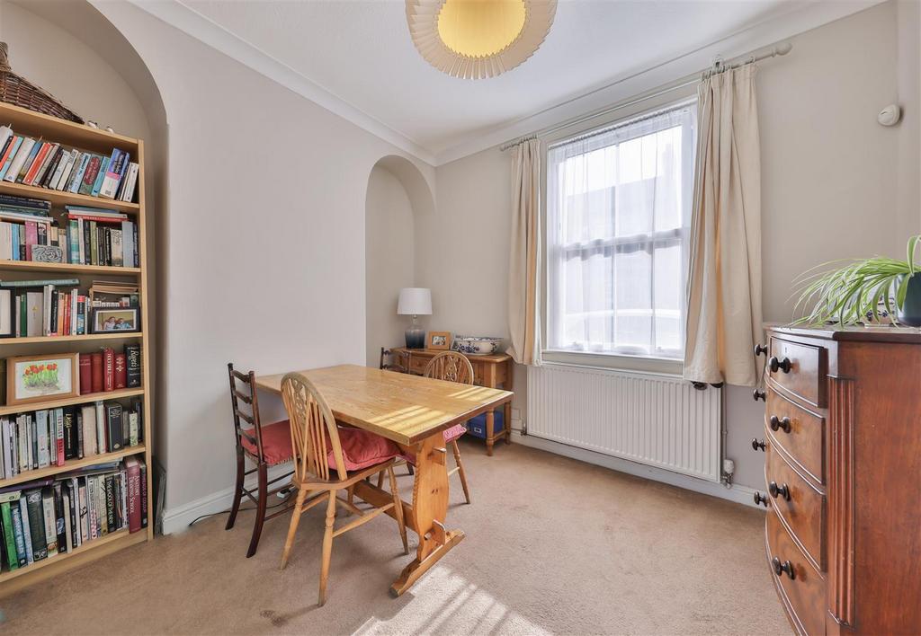 2-396 A5855.jpg
