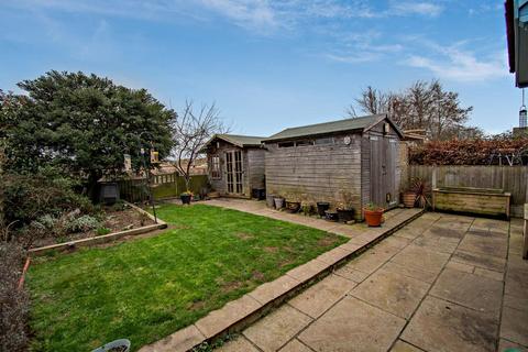 22 Tilmire Close, York, YO10 4NG