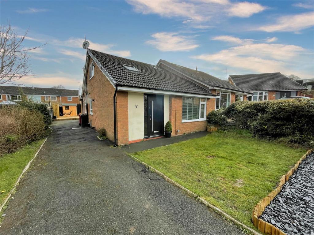 Shetland Close, Wilpshire, Ribble Valley 3 bed semidetached house for