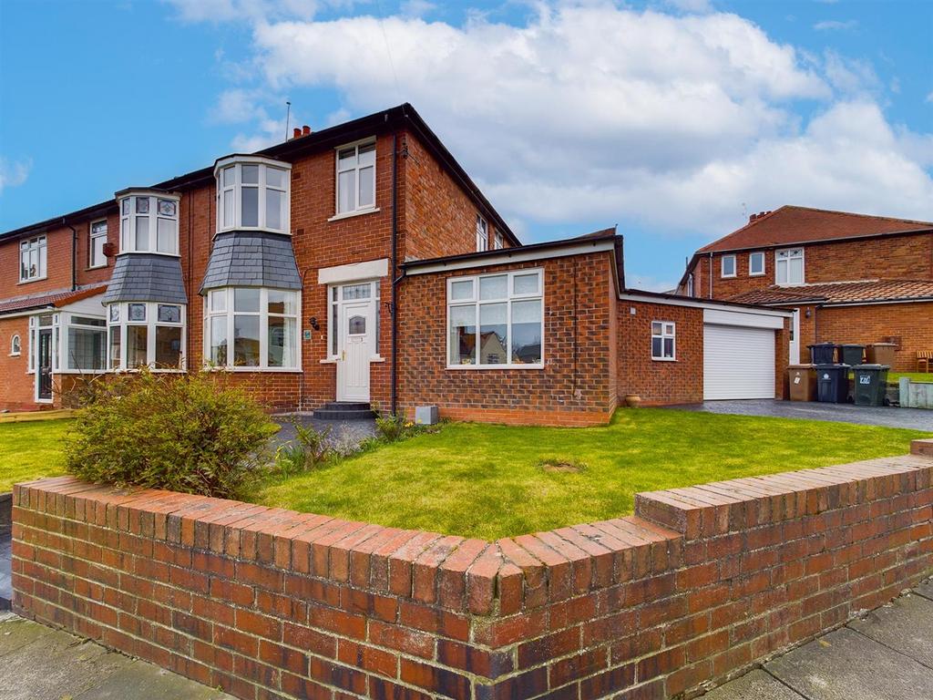 Links Road, North Shields 4 bed semidetached house for sale £420,000