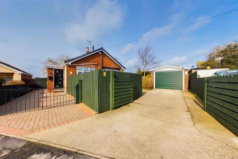 2 bedroom detached bungalow for sale - Castle View, Skipsea, Driffield