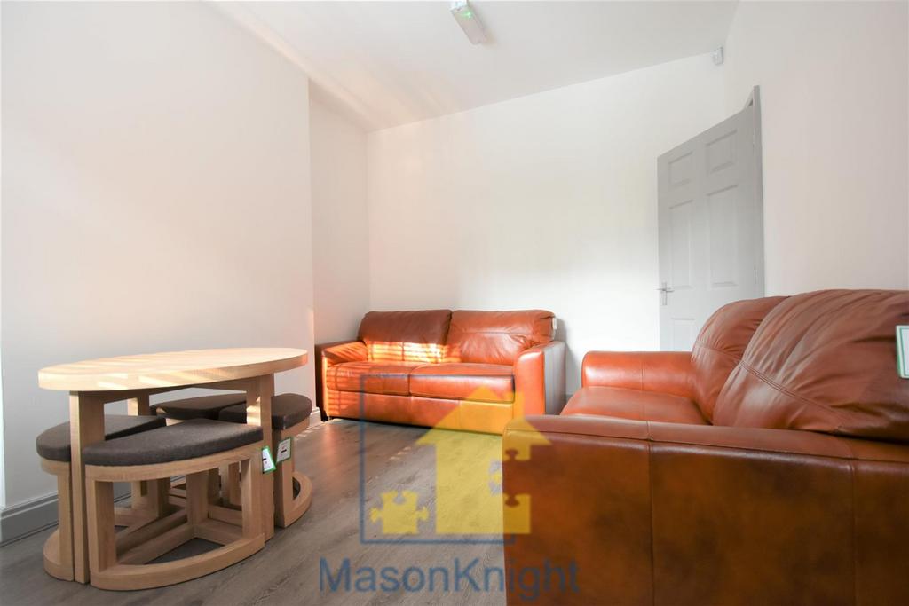 Umberslade Road, Selly Oak, Birmingham B29 5 bed semidetached house