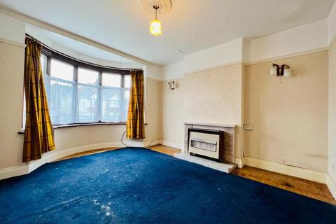 23 Dolphins Road, Folkestone, CT19 5PL