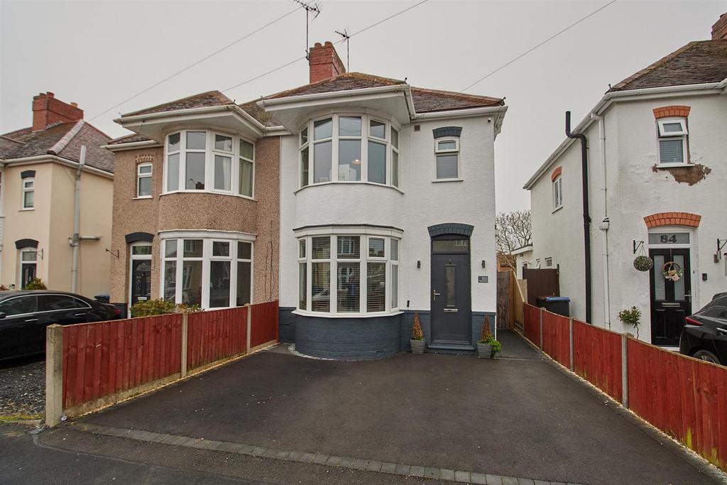 Thirlmere Road, Hinckley 3 bed semidetached house £260,000