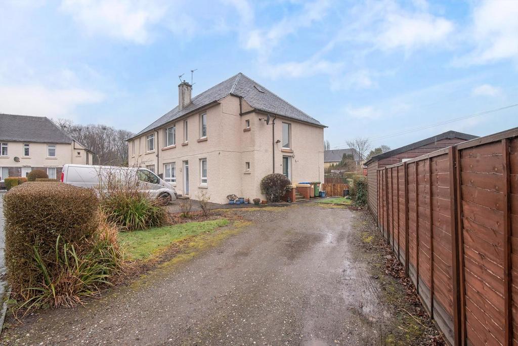 Smithfield Loan, Alloa 2 bed flat for sale £104,995