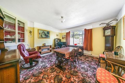 4 Beech Grove, Wellington, TA21 8NG