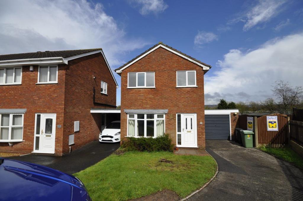 Camden Way, Charterfields, Kingswinford 3 bed property £895 pcm (£207 pw)