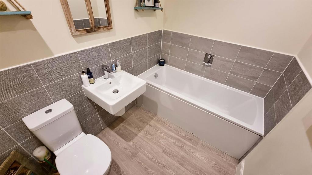 Family bathroom