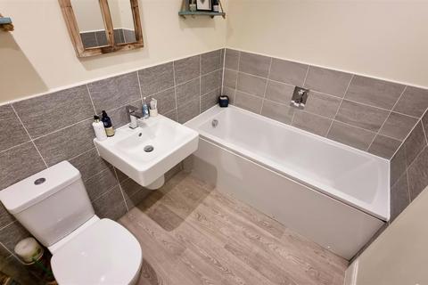 149 Burnham Road, Wythall, Birmingham, B47 6AS