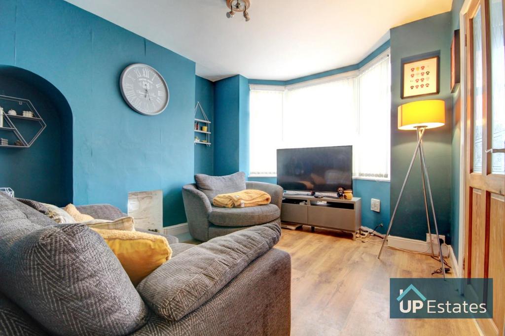 Stevenson Road, Coventry 2 bed terraced house £200,000