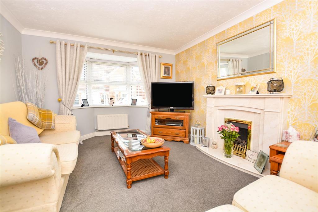 Woodpecker Way, Kirton Lindsey, Gainsborough 3 bed detached bungalow
