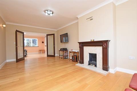5 bedroom semi-detached house to rent - Ormond Drive, Hampton