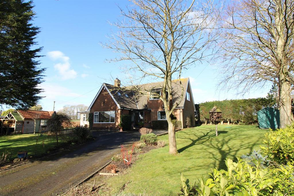 Kirkley, Nr Ponteland, Northumberland 3 bed detached bungalow £550,000
