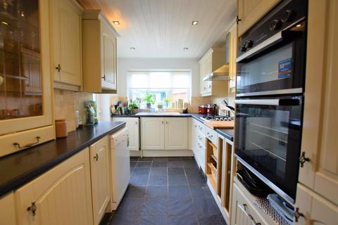 3 bedroom semi-detached house for sale - Springfield Crescent, Sutton Coldfield