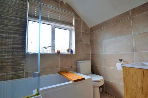 3 bedroom semi-detached house for sale - Springfield Crescent, Sutton Coldfield