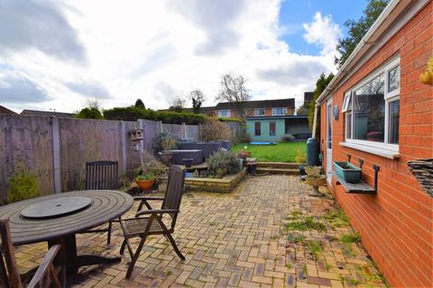 3 bedroom semi-detached house for sale - Springfield Crescent, Sutton Coldfield