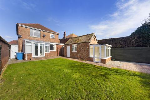 102 Queensgate, Bridlington, YO16 7JH