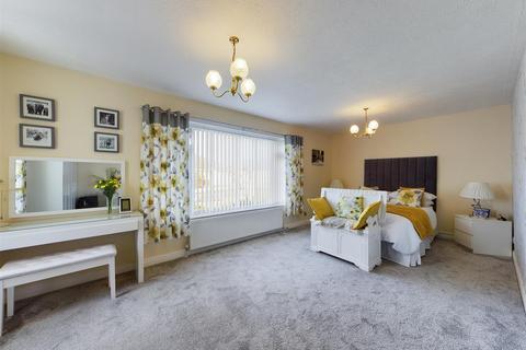 24 Beacon Road, Bridlington, YO16 6UX