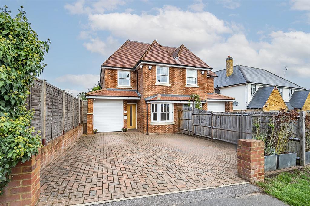 Crabtree Lane, Harpenden 4 bed semidetached house for sale £1,150,000