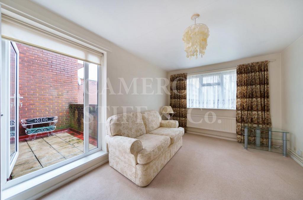 Willesden Lane, London, NW6 1 bed flat for sale £350,000