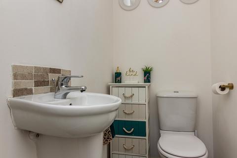 17 Dolphingstone View, Prestonpans, EH32 9QU
