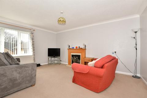 1 bedroom flat for sale - Barrows Close, Birchington, Kent