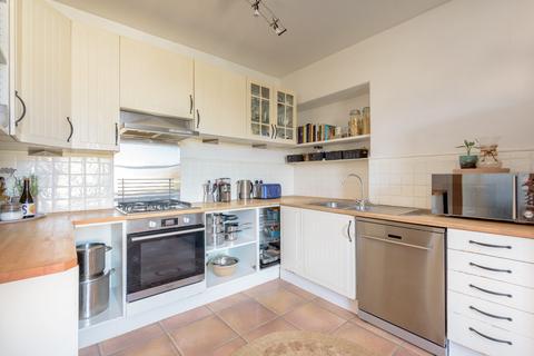 2 bedroom flat for sale - 8 Maule Terrace, Gullane, East Lothian, EH31 2DB